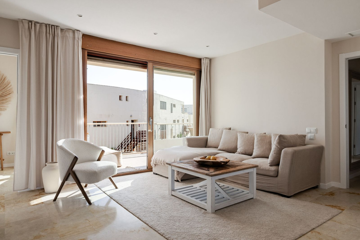 3 bedroom Apartments for sale in Altos de los Monteros – R5233783 3 bedroom Apartments for sale in Altos de los Monteros – R5233783