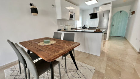 Apartamentos de 2 dormitorios en venta en Riviera del Sol – R5229685