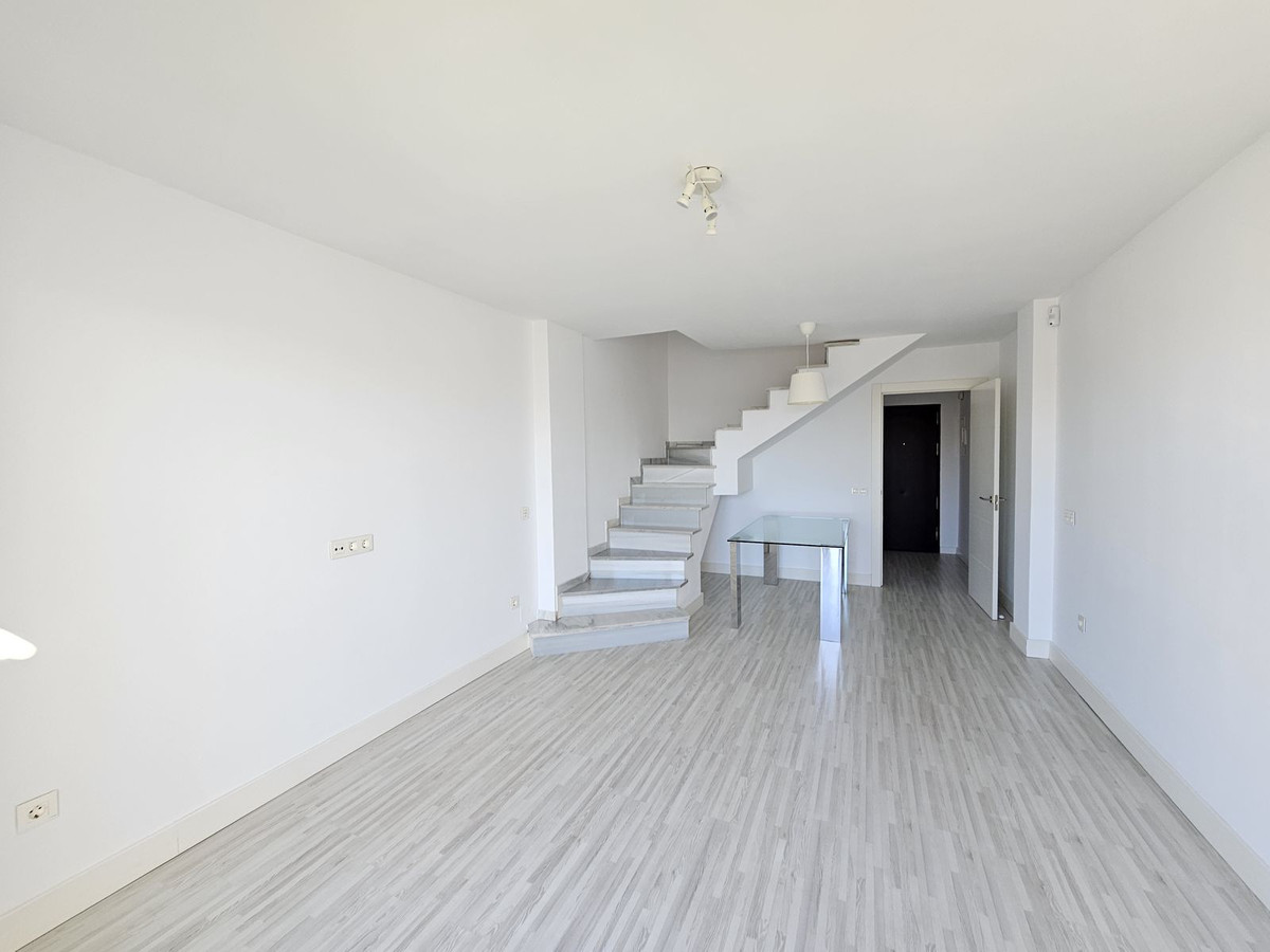 4 bedroom Apartments for sale in Riviera del Sol – R5249188 4 bedroom Apartments for sale in Riviera del Sol – R5249188