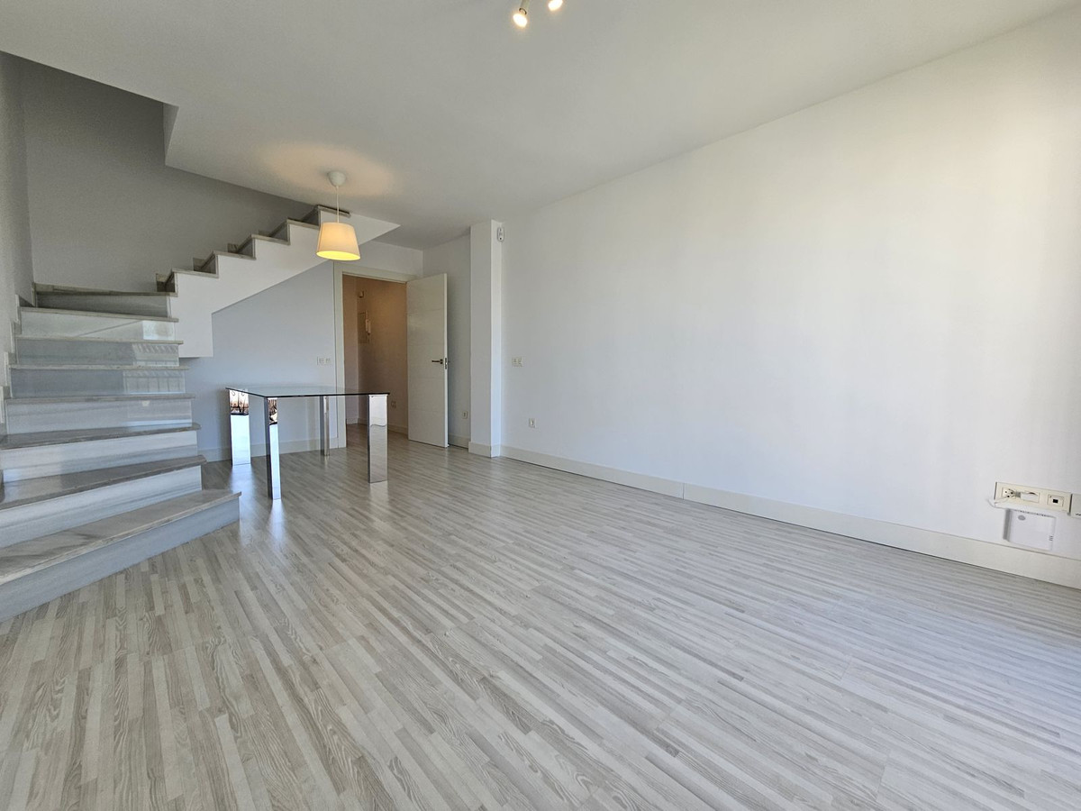 4 bedroom Apartments for sale in Riviera del Sol – R5249188 4 bedroom Apartments for sale in Riviera del Sol – R5249188