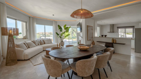 4 bedroom Villas for sale in Guadalmina Alta – R5202802