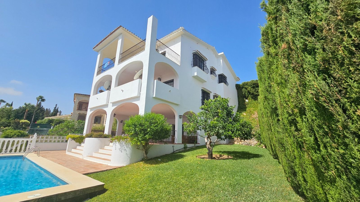 4 bedroom Villas for sale in Mijas – R5120770 4 bedroom Villas for sale in Mijas – R5120770
