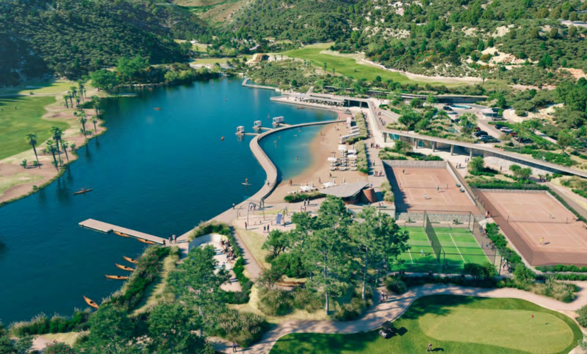 4 bedroom Apartments for sale in La Quinta – R5139064