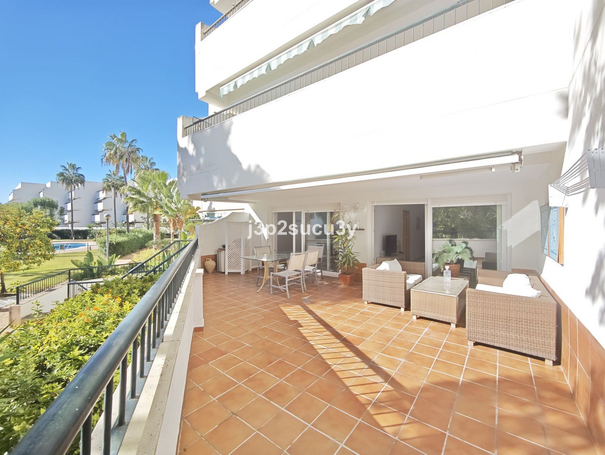 Apartamentos de 2 dormitorios en venta en Guadalmina Baja – R5243941 Apartamentos de 2 dormitorios en venta en Guadalmina Baja – R5243941