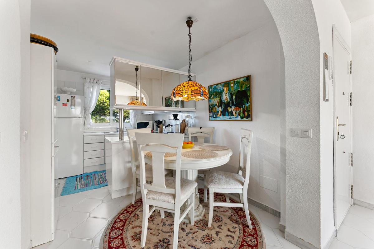 2 bedroom Apartments for sale in Miraflores – R5234680