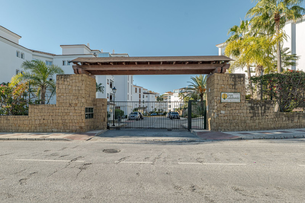 2 bedroom Apartments for sale in Calahonda – R5245711 2 bedroom Apartments for sale in Calahonda – R5245711