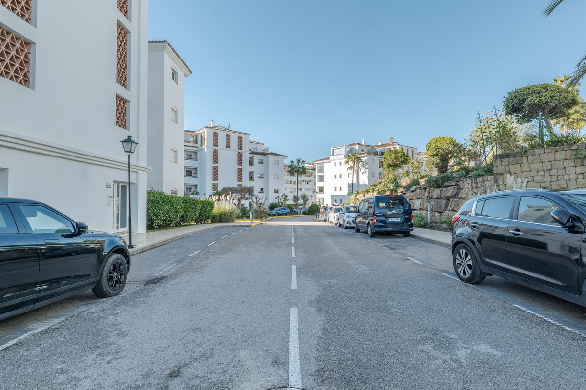 2 bedroom Apartments for sale in Calahonda – R5245711 2 bedroom Apartments for sale in Calahonda – R5245711