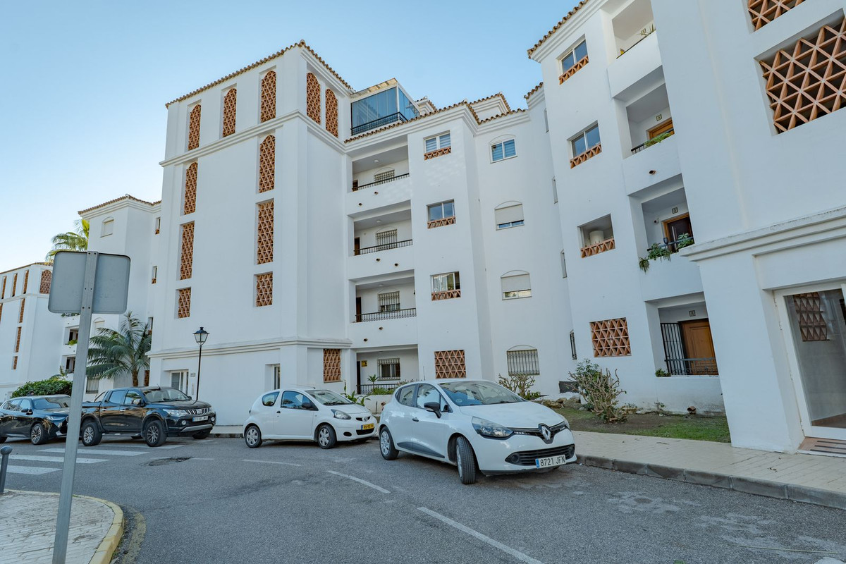 2 bedroom Apartments for sale in Calahonda – R5245711 2 bedroom Apartments for sale in Calahonda – R5245711
