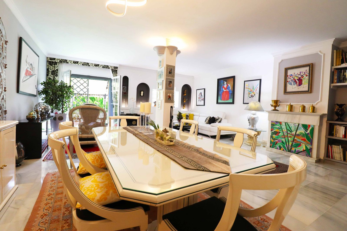 Adosados de 4 dormitorios en venta en Diana Park – R4880860