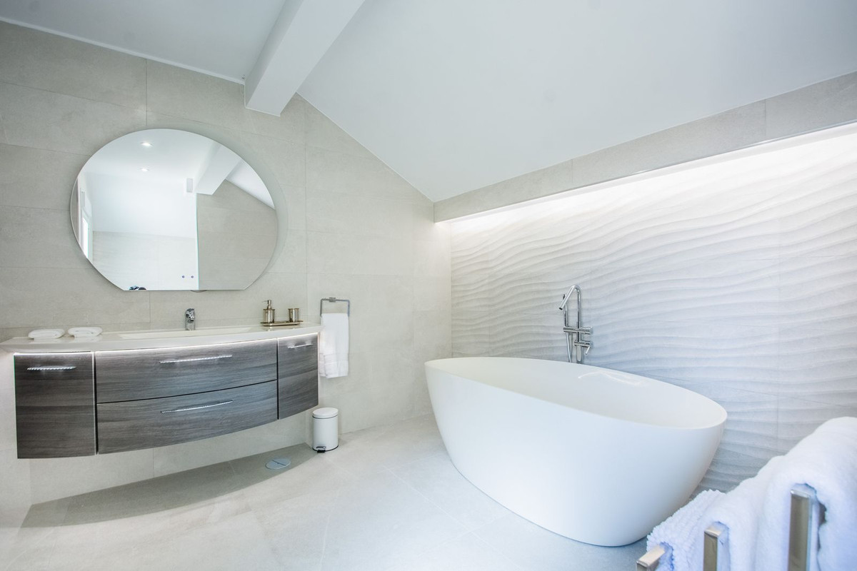 Villas de 6 dormitorios en venta en La Mairena – R4723663 Villas de 6 dormitorios en venta en La Mairena – R4723663