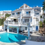 5 bedroom Villas for sale in Riviera del Sol – R5227594