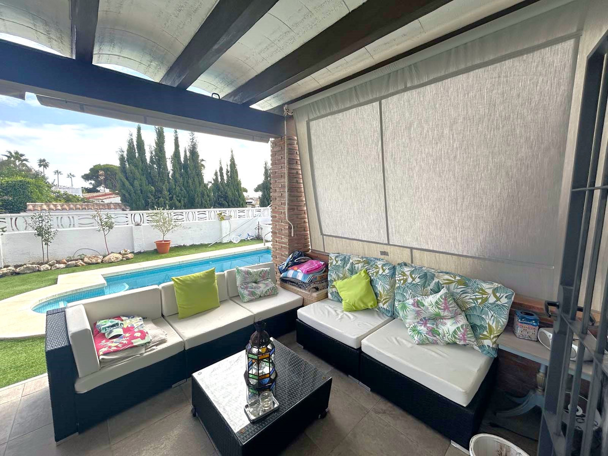 4 bedroom Villas for sale in Calahonda – R4853023 4 bedroom Villas for sale in Calahonda – R4853023