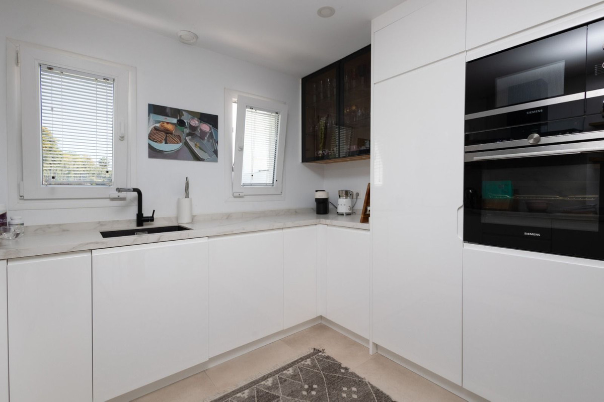 4 bedroom Semi-detached for sale in Calahonda – R5211922 4 bedroom Semi-detached for sale in Calahonda – R5211922