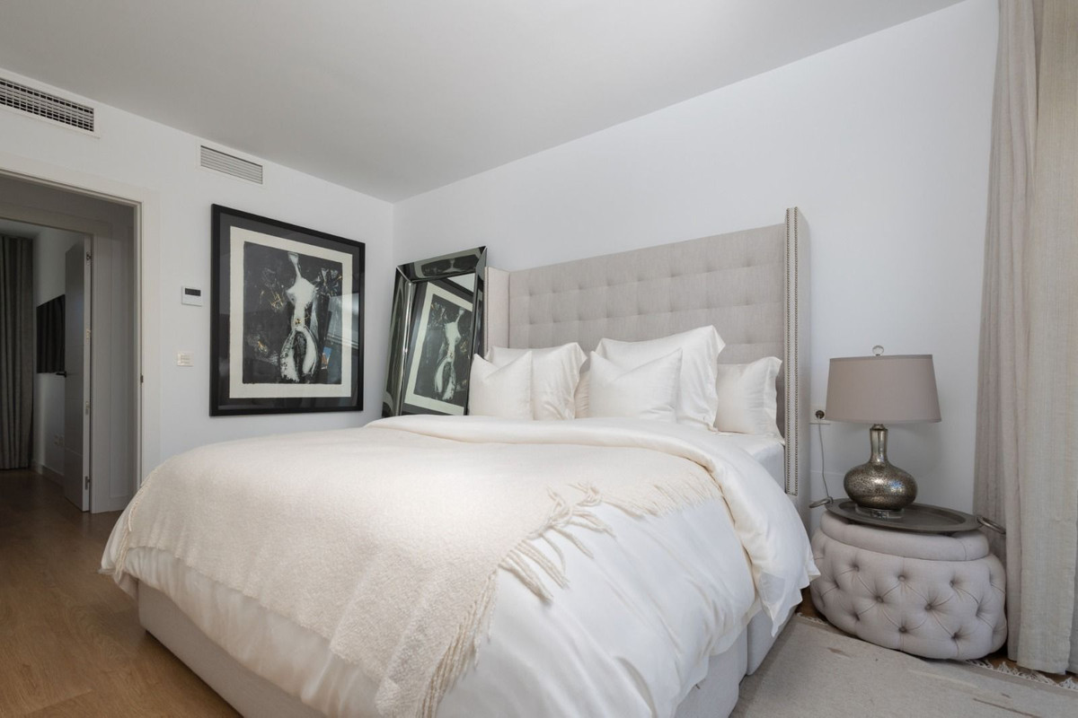 4 bedroom Semi-detached for sale in Calahonda – R5211922 4 bedroom Semi-detached for sale in Calahonda – R5211922