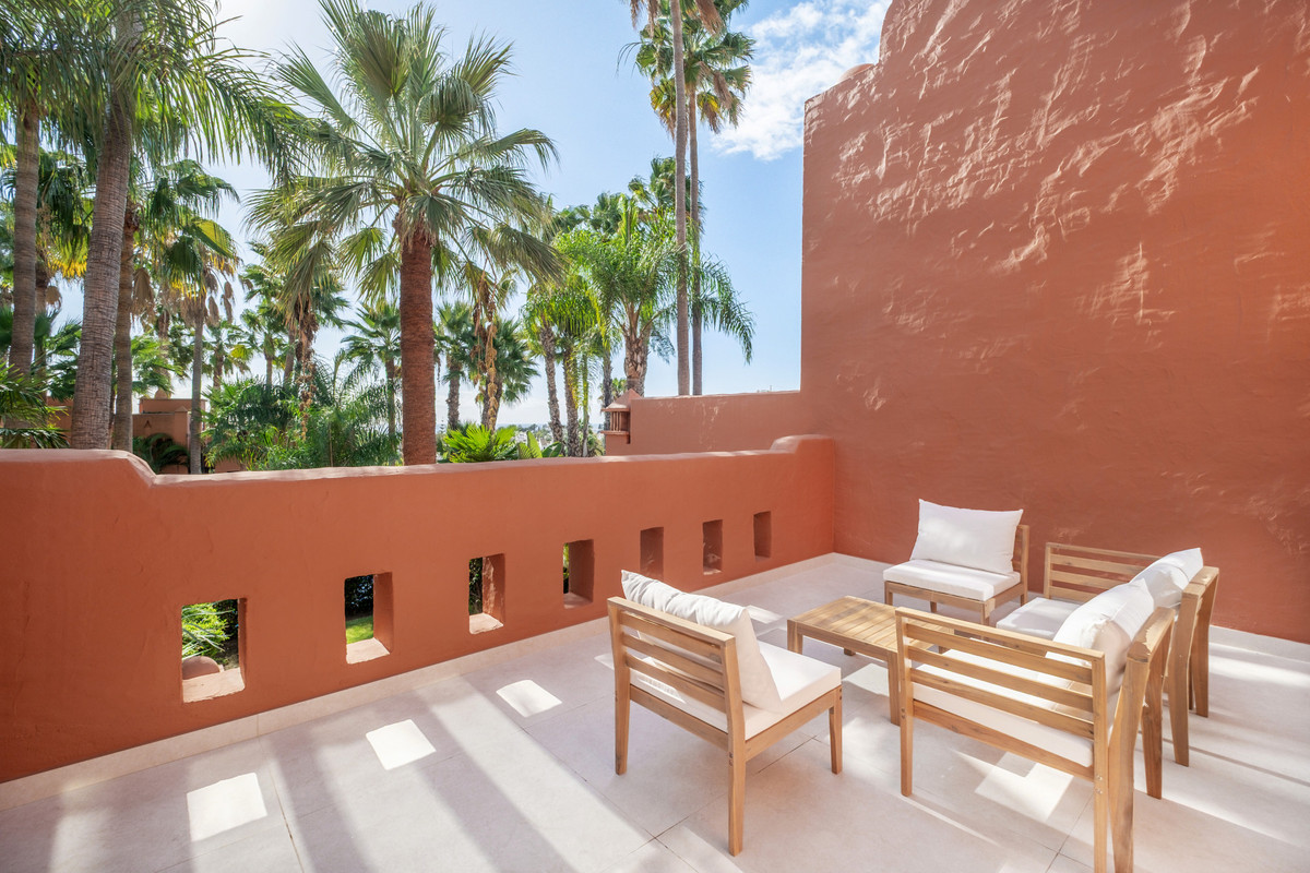 Adosados de 4 dormitorios en venta en Milla de Oro – R5236660