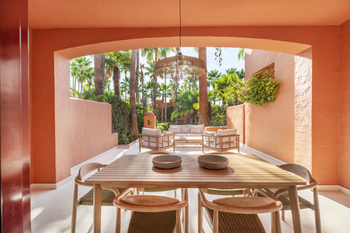 Adosados de 4 dormitorios en venta en Milla de Oro – R5236660