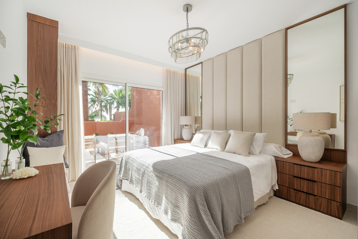 Adosados de 4 dormitorios en venta en Milla de Oro – R5236660