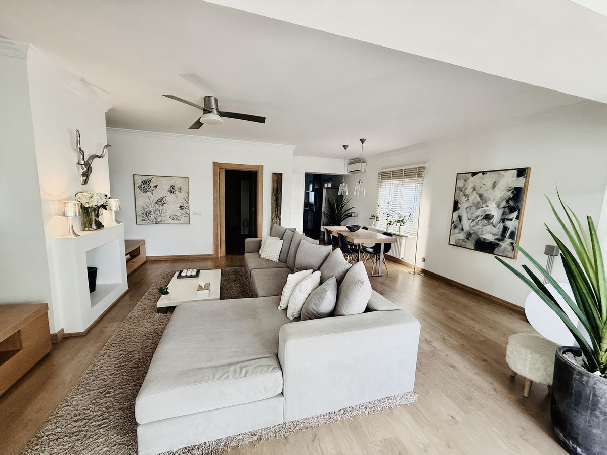 4 bedroom Semi-detached for sale in Guadalmina Baja – R5169469 4 bedroom Semi-detached for sale in Guadalmina Baja – R5169469