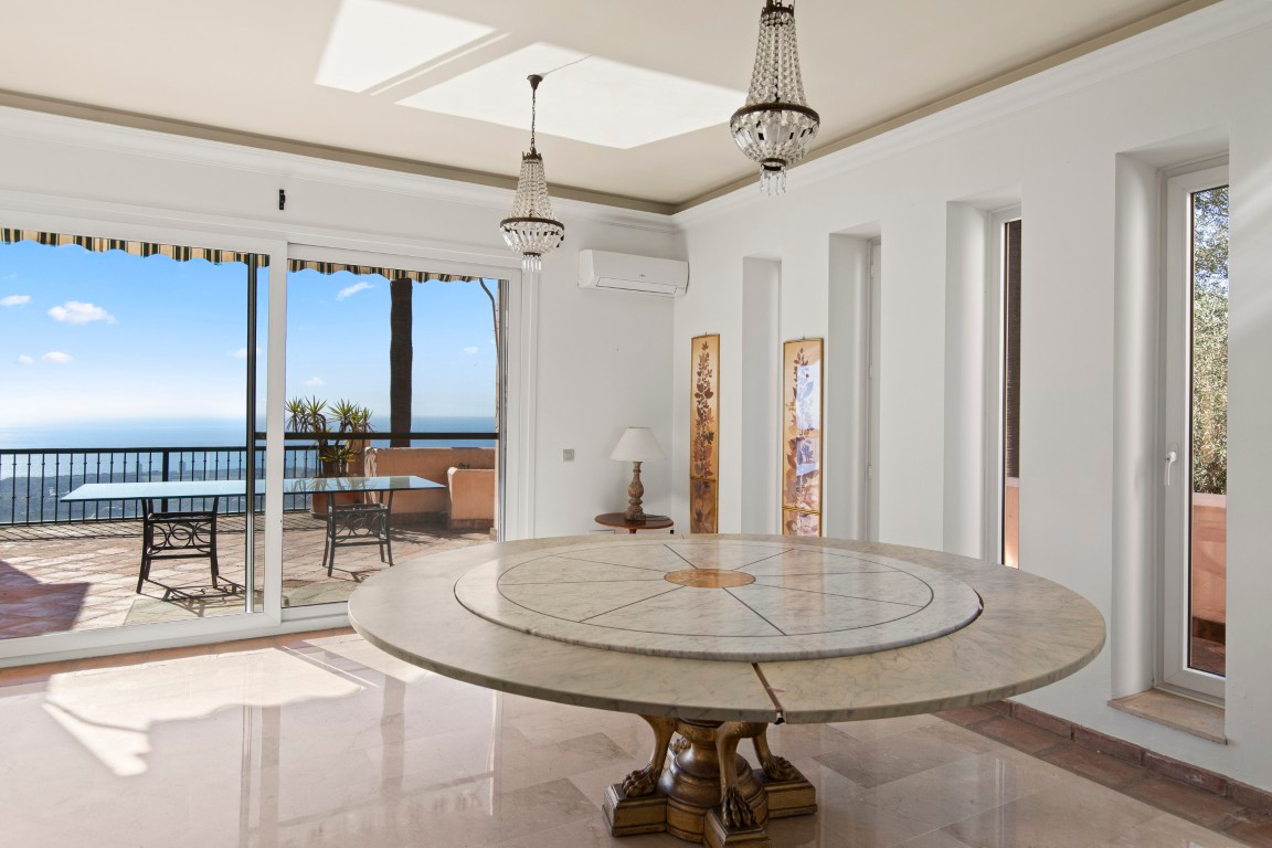 Villas de 5 dormitorios en venta en La Mairena – R5244520 Villas de 5 dormitorios en venta en La Mairena – R5244520