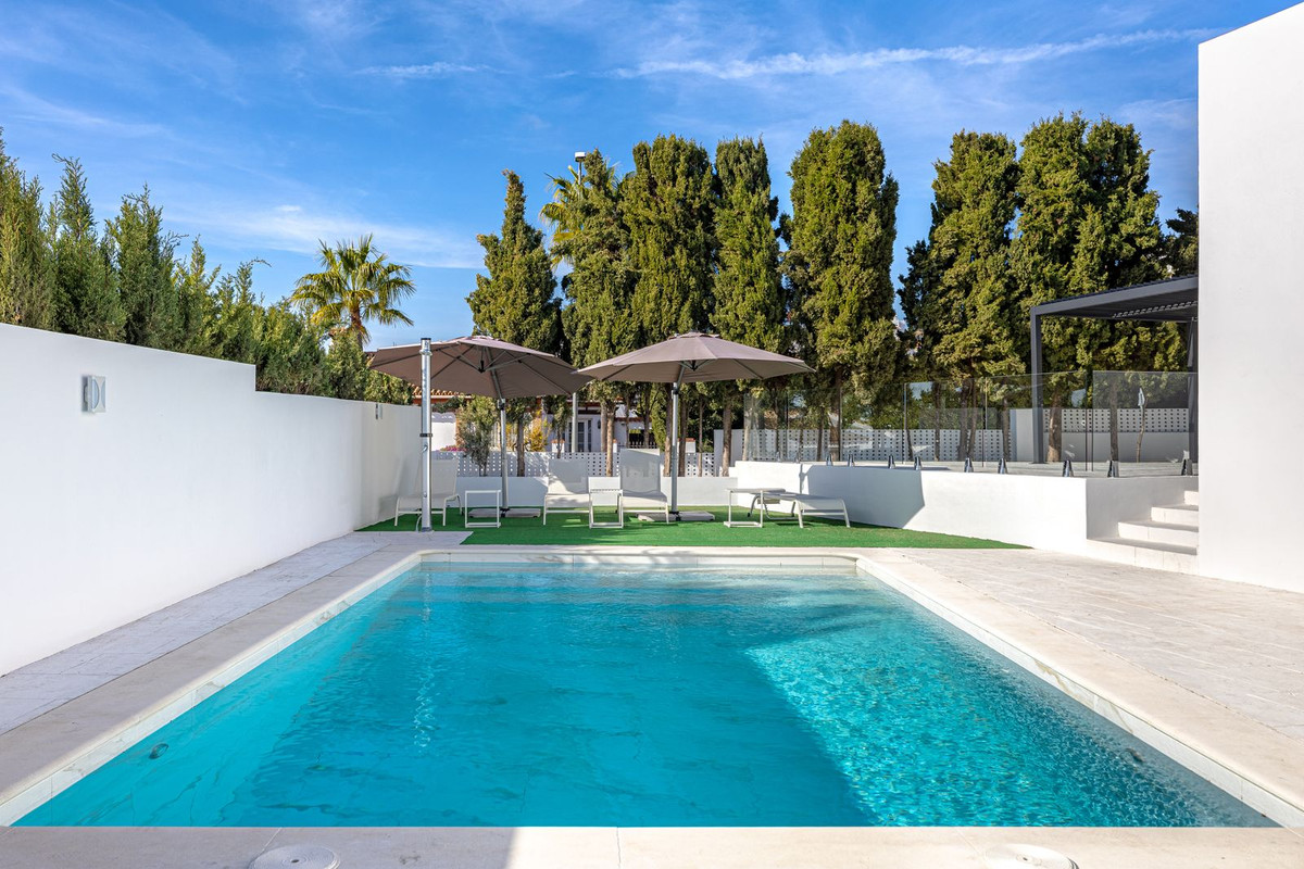 Villas de 3 dormitorios en venta en Riviera del Sol – R5252362