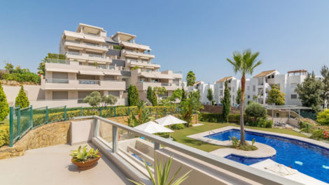 Apartamentos de 3 dormitorios en venta en Los Arqueros – R5257051