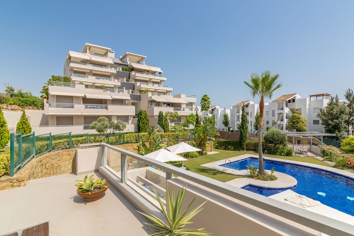 3 bedroom Apartments for sale in Los Arqueros – R5257051