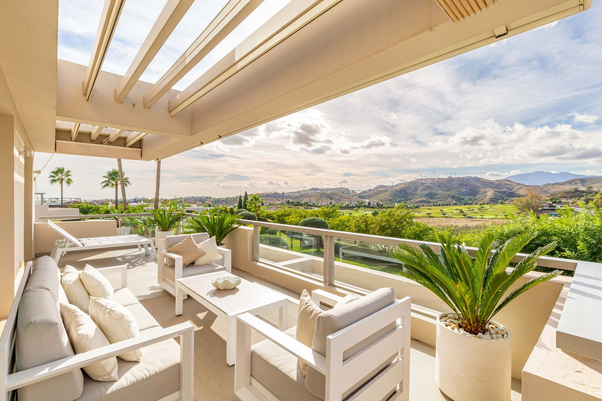 3 bedroom Apartments for sale in Los Arqueros – R5257051