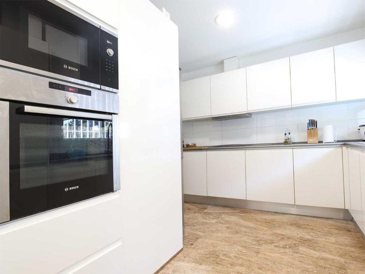 4 bedroom Villas for sale in El Rosario – R4905019 4 bedroom Villas for sale in El Rosario – R4905019