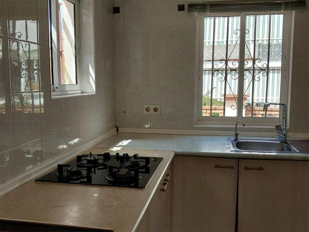 4 bedroom Semi-detached for sale in Calahonda – R5025967 4 bedroom Semi-detached for sale in Calahonda – R5025967