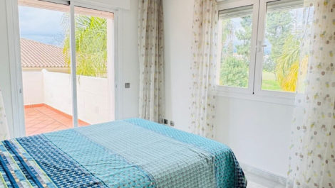 5 bedroom Villas for sale in Guadalmina Alta – R5217901