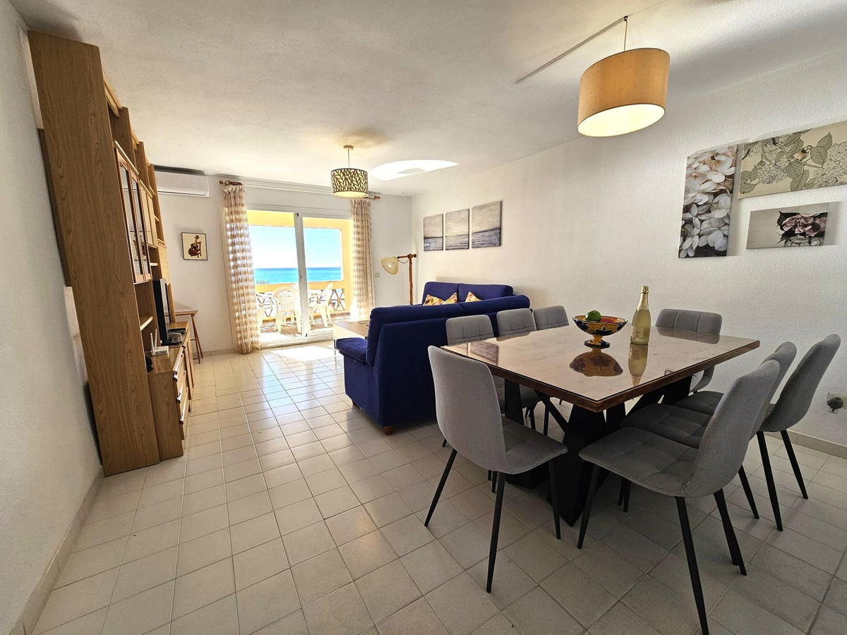 Aticos de 3 dormitorios en venta en Calahonda – R5235637 Aticos de 3 dormitorios en venta en Calahonda – R5235637