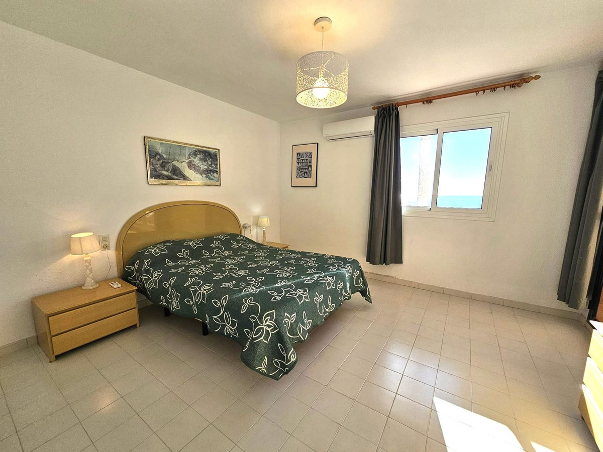 Aticos de 3 dormitorios en venta en Calahonda – R5235637 Aticos de 3 dormitorios en venta en Calahonda – R5235637