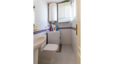 2 bedroom Apartments for sale in La Cala de Mijas – R5248657