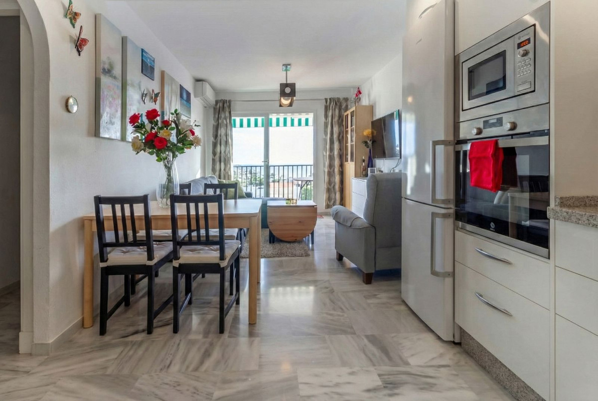 2 bedroom Apartments for sale in La Cala de Mijas – R5248657