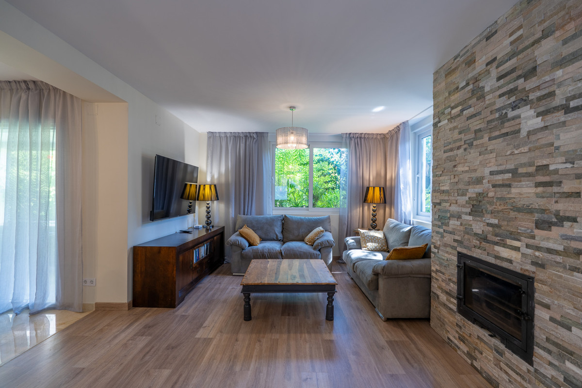 4 bedroom Villas for sale in Marbesa – R5151160 4 bedroom Villas for sale in Marbesa – R5151160