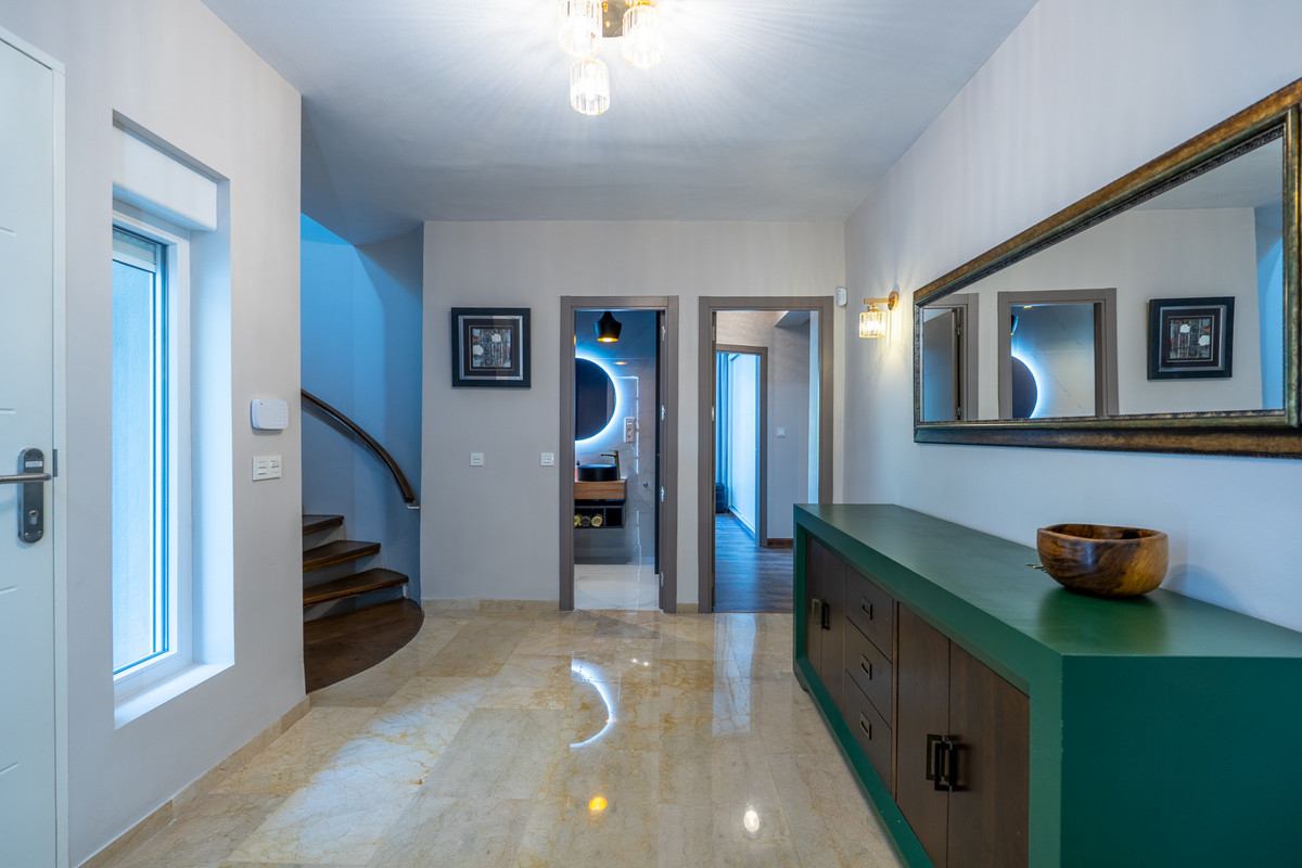 4 bedroom Villas for sale in Marbesa – R5151160 4 bedroom Villas for sale in Marbesa – R5151160