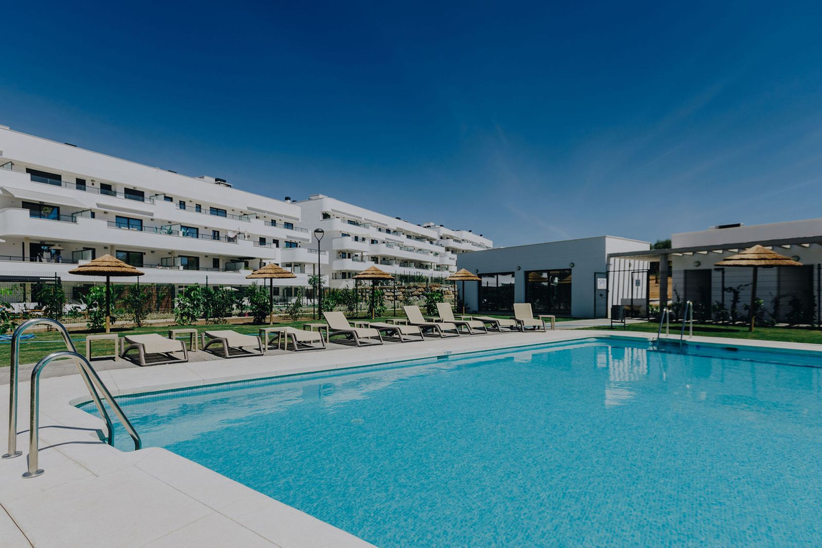 Apartamentos de 2 dormitorios en venta en Selwo – R5156191