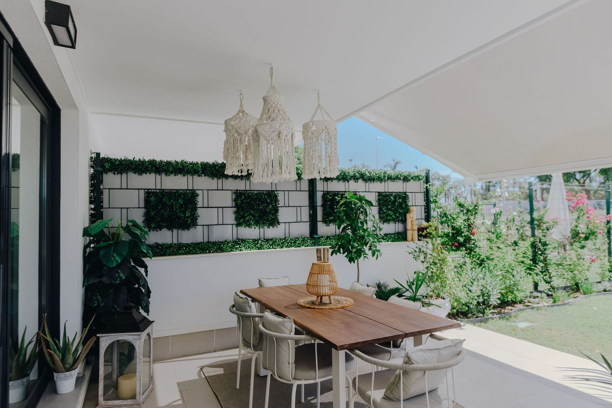 Apartamentos de 2 dormitorios en venta en Selwo – R5156191