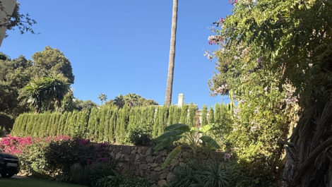 4 bedroom Villas for sale in Calahonda – R5233762