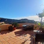 Apartamentos de 3 dormitorios en venta en Calahonda – R5234668