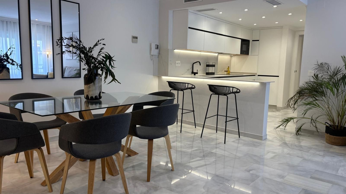 2 bedroom Apartments for sale in Marbella – R5253961