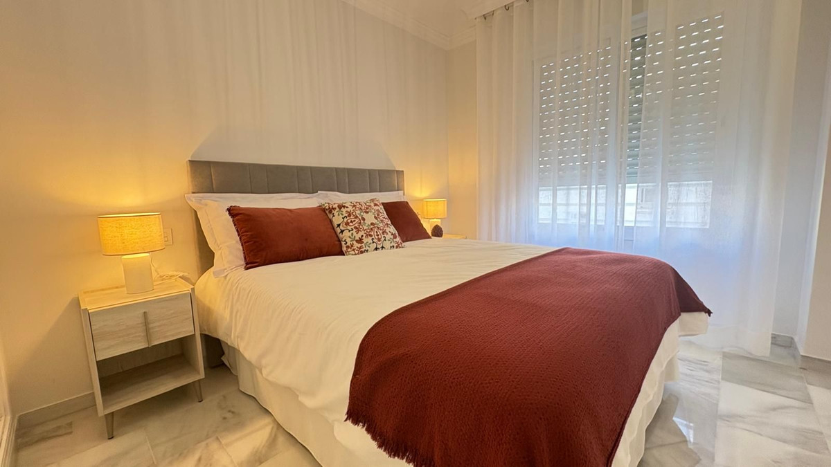 2 bedroom Apartments for sale in Marbella – R5253961