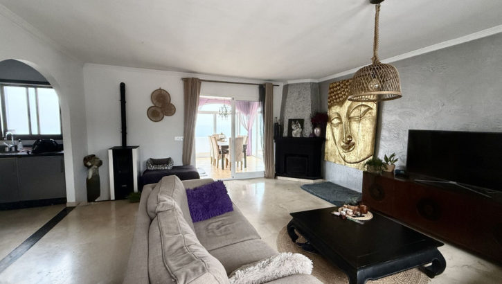 2 bedroom Penthouses for sale in Mijas – R5223586 in 