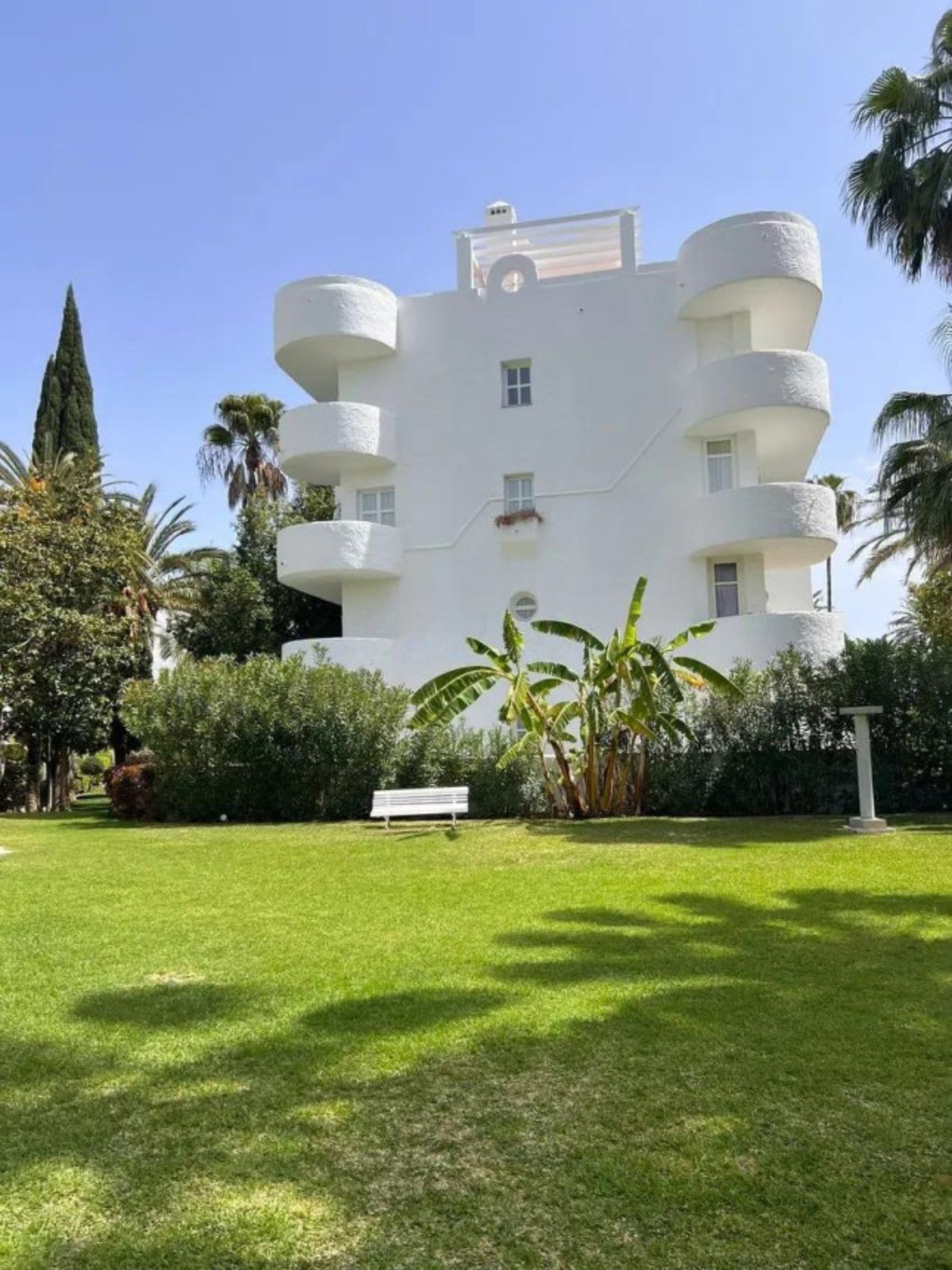 4 bedroom Apartments for sale in Milla de Oro – R5032129 4 bedroom Apartments for sale in Milla de Oro – R5032129