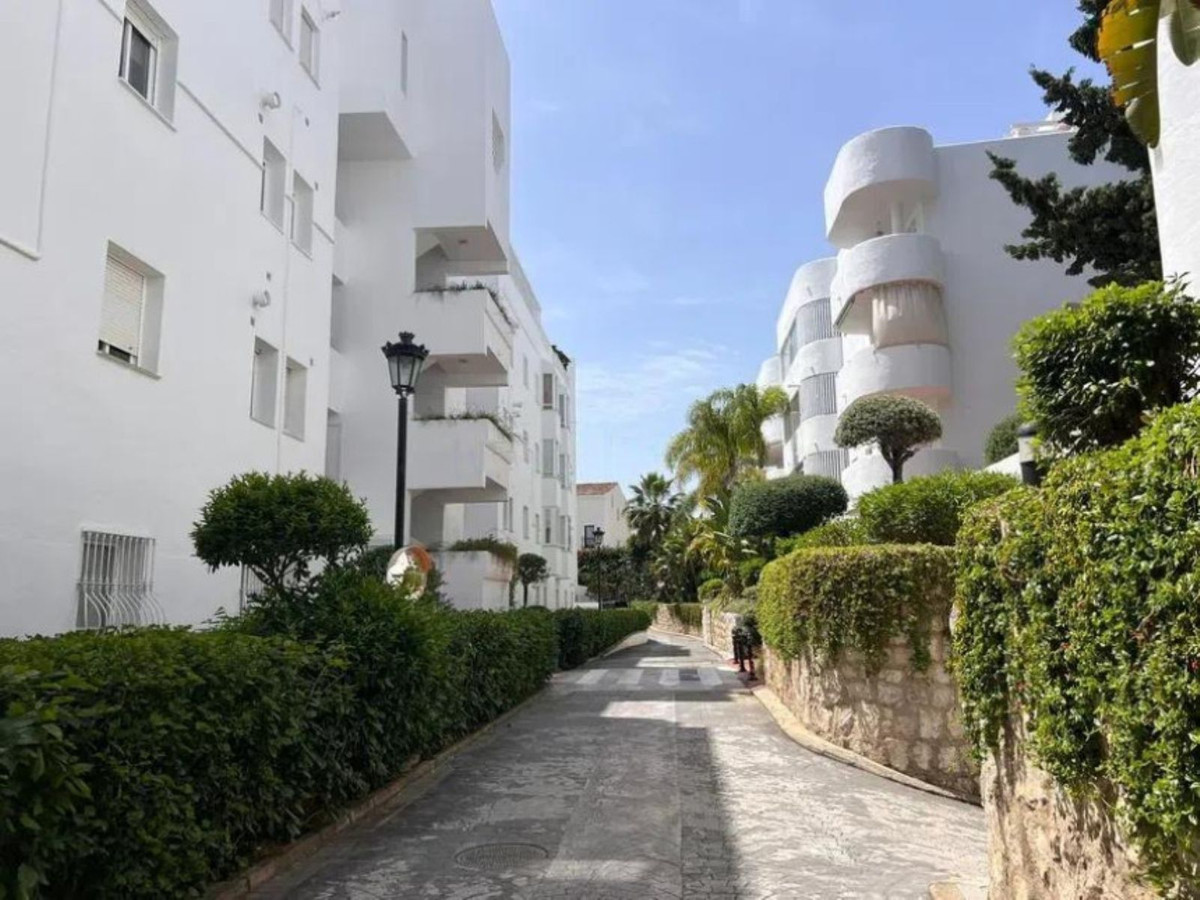 4 bedroom Apartments for sale in Milla de Oro – R5032129 4 bedroom Apartments for sale in Milla de Oro – R5032129