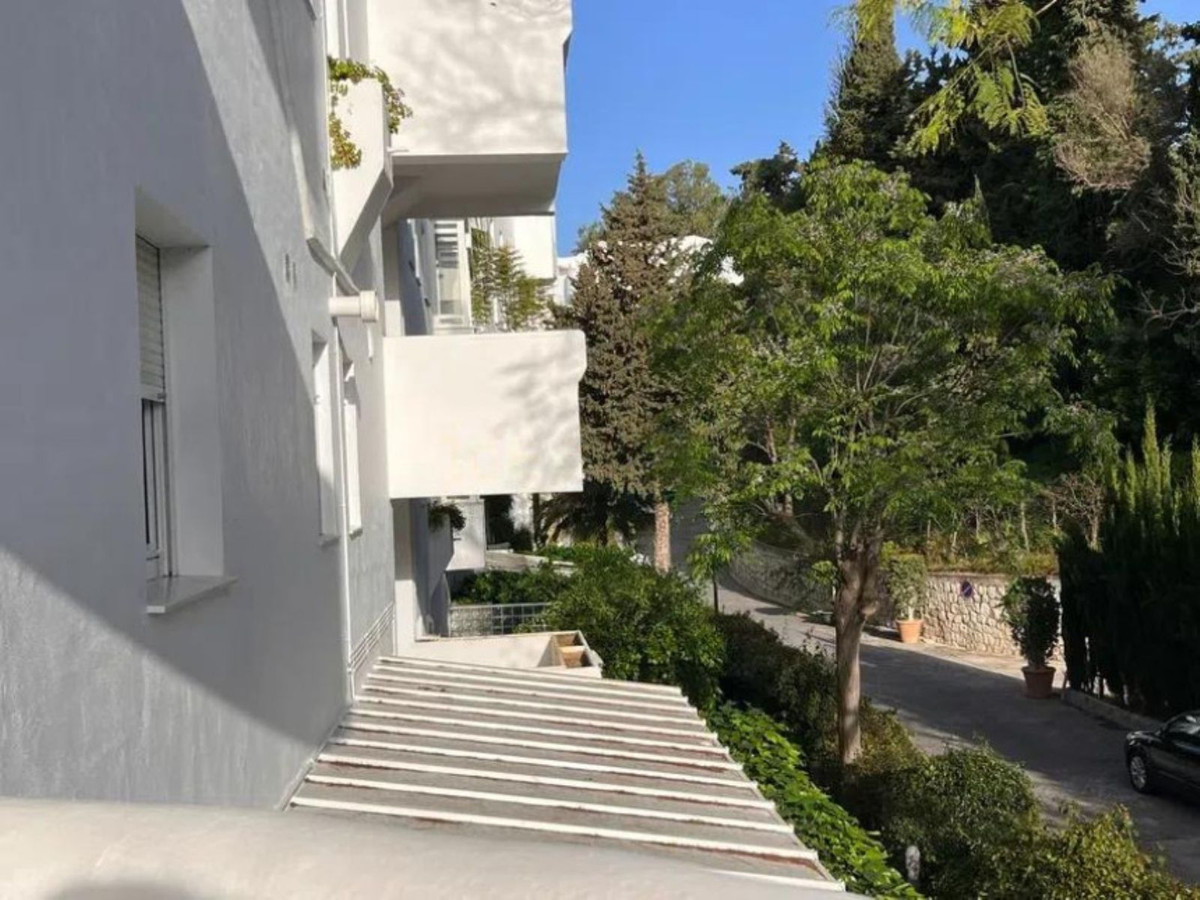 4 bedroom Apartments for sale in Milla de Oro – R5032129 4 bedroom Apartments for sale in Milla de Oro – R5032129