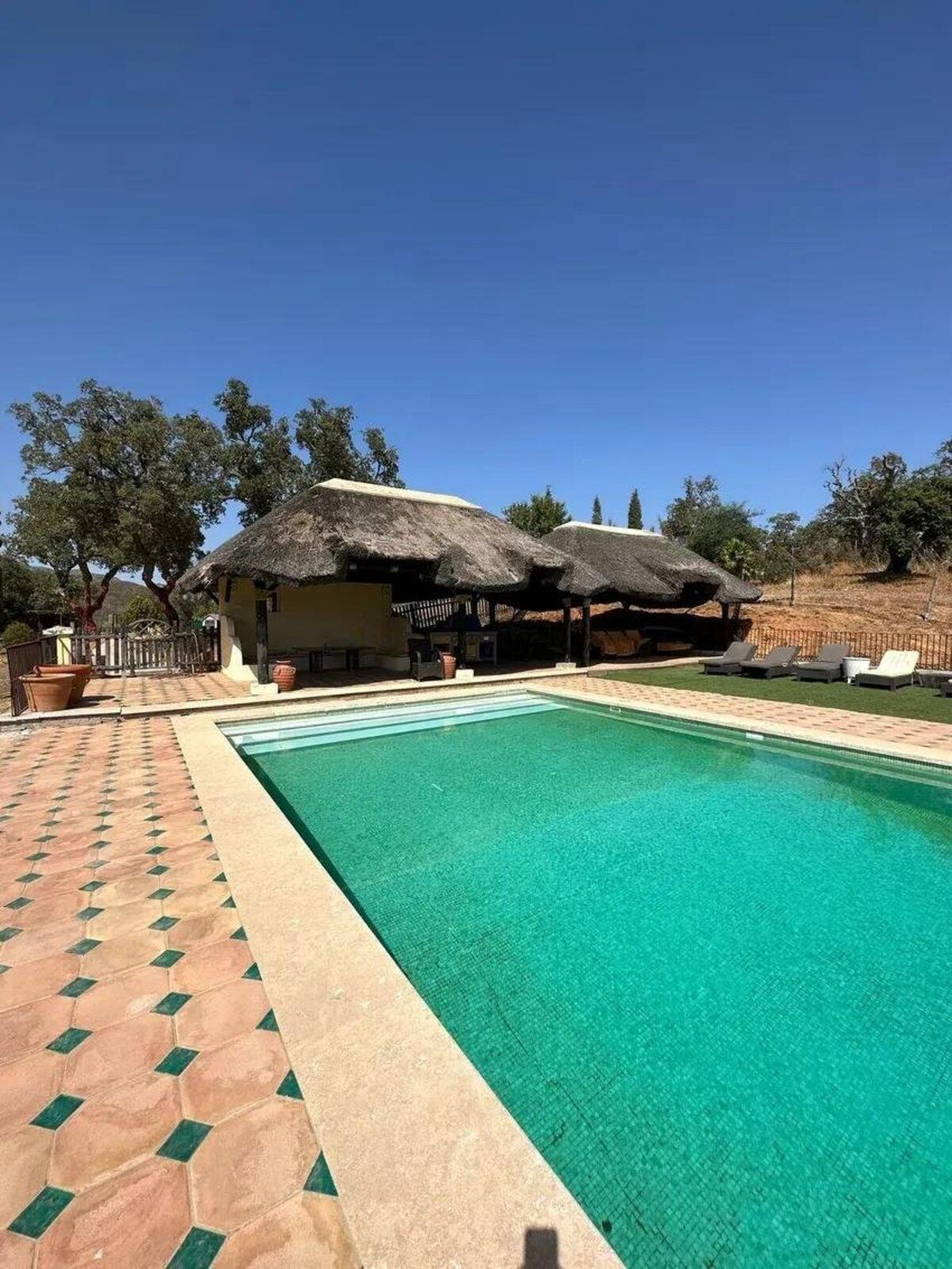 9 bedroom Villas for sale in La Mairena – R4799740 9 bedroom Villas for sale in La Mairena – R4799740