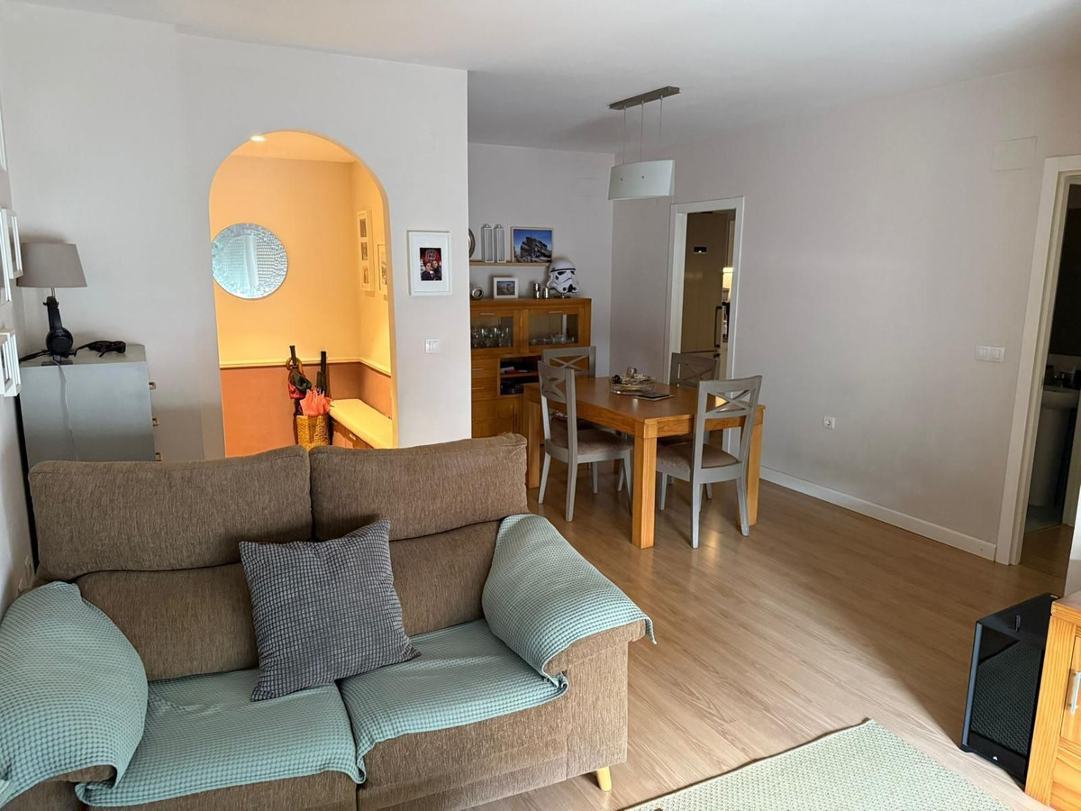 3 bedroom Apartments for sale in Marbella – R5185012