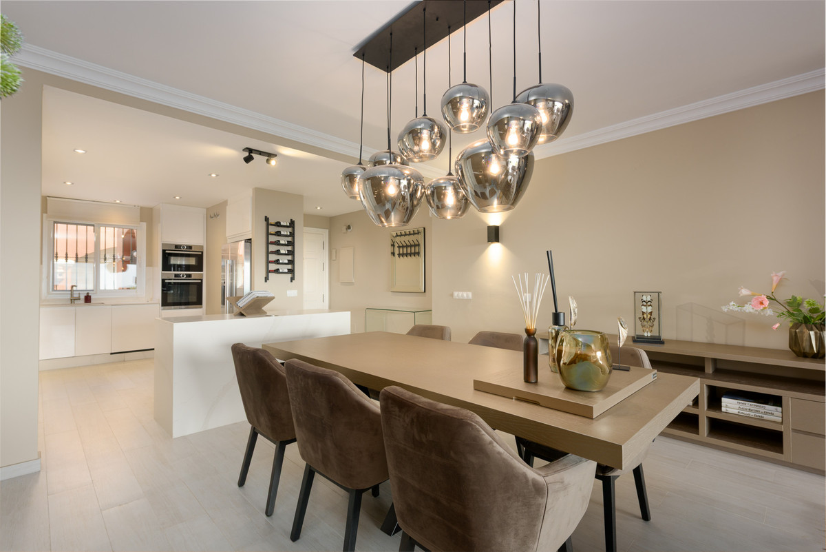 2 bedroom Apartments for sale in Monte Halcones – R5236417