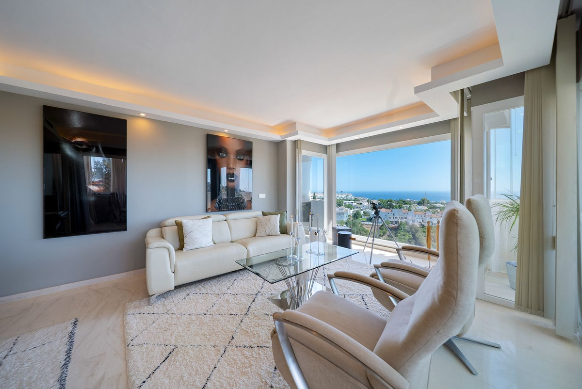 3 bedroom Penthouses for sale in Calahonda – R5229682